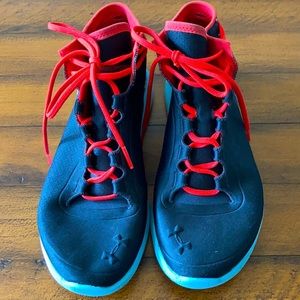 Speedform Under Armor shoes